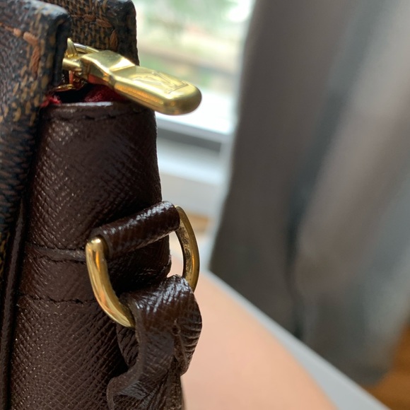 Louis Vuitton Trousse makeup pouch in Damier - Picture 9 of 9